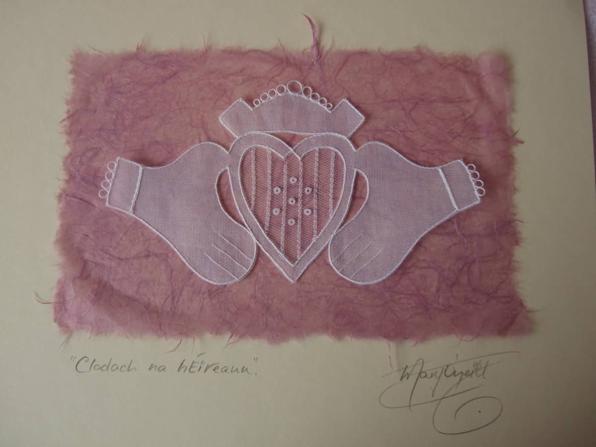 Cladach na hÉireann (L) - Pink